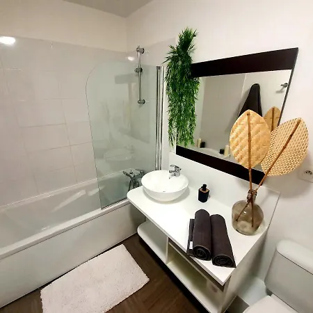 Appartement Charme De Provence - Piscine&climatisation *